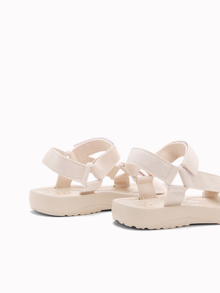 Anna Flat Sandals P799 EACH (ANY 2 AT P999)