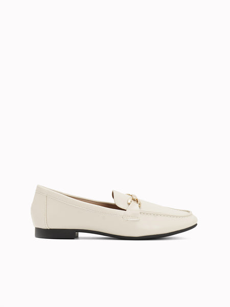 Avina Flat  Loafers