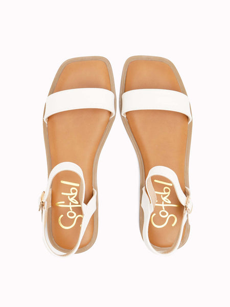 Camilo Flat Sandals