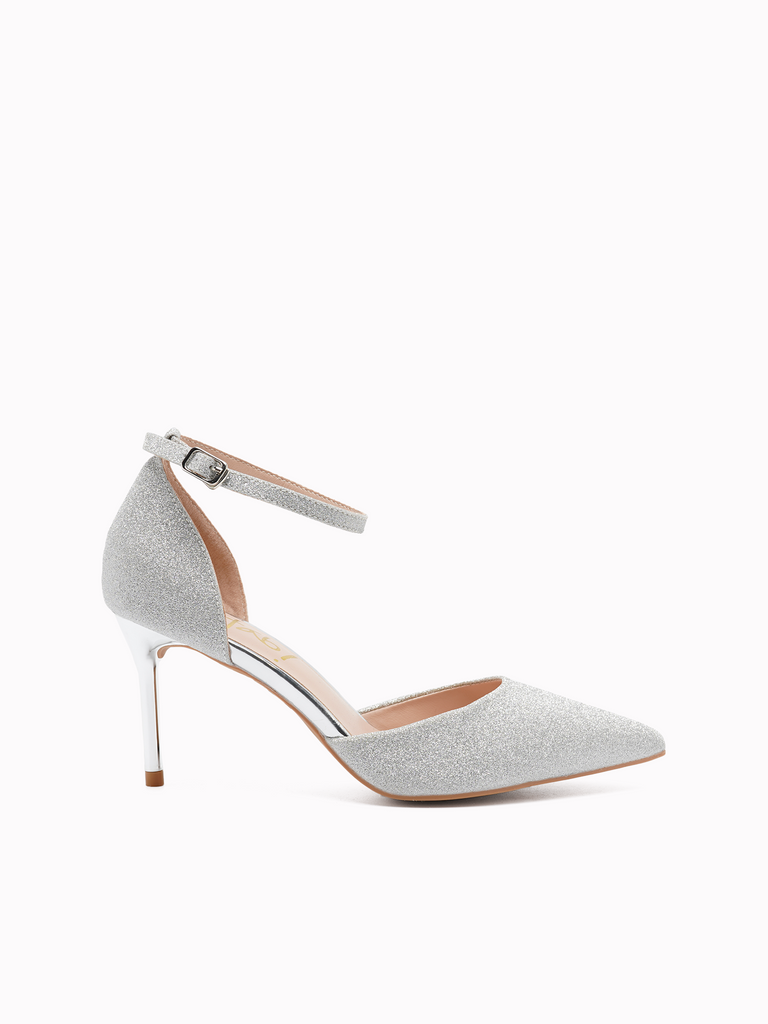 Quiz silver 2025 shoes sale