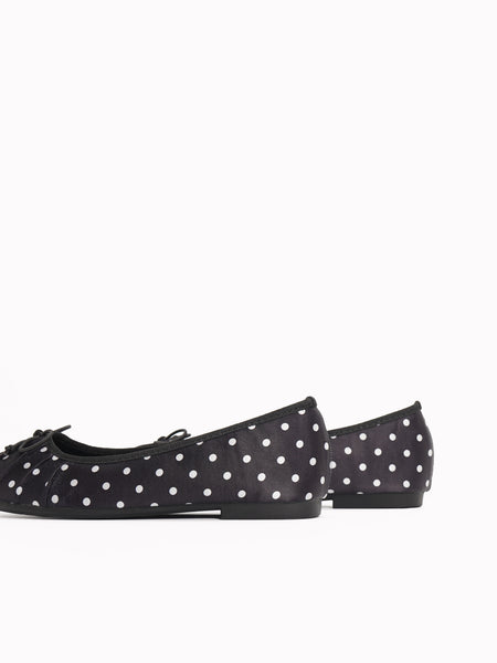 Gwyn Flat Ballerinas