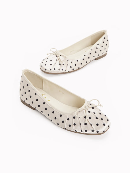 Gwyn Flat Ballerinas