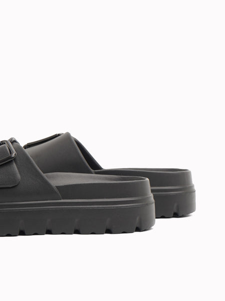 Lynette Flat Slides P799 EACH (ANY 2 AT P999)