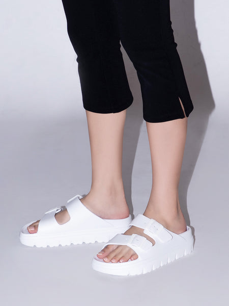 Tami Flat Slides