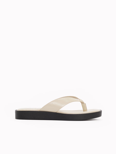 Tasha Flat Slides