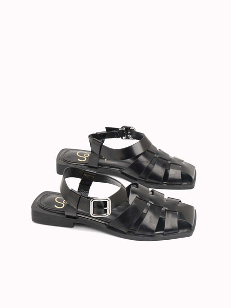Walker  Flat Sandals