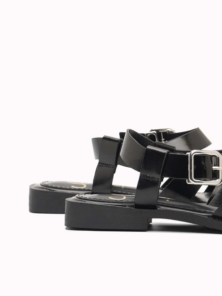 Walker  Flat Sandals