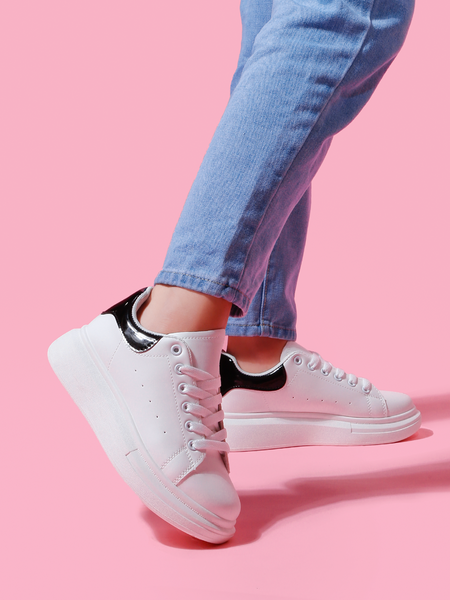 Xavier Lace-up Sneakers